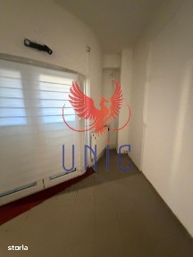 Spatiu stradal, parter