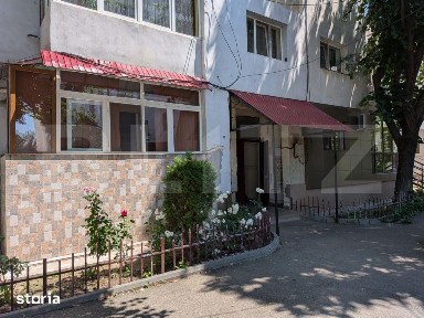 Apartament 3 camere, 78 mp, 2 bai, zona Centrala - Penny Gaesti