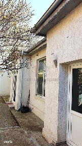 Ocazie ! Casa Excelenta,caramida 2 cam baie si bucatarie Politia Ru