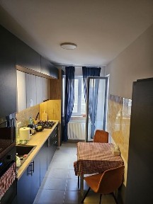 Proprietar! Apartament 2 camere decomandat cu parcare subterana