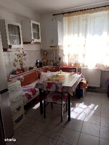 De Vanzare Apartament cu 2 camere zona Hipodrom