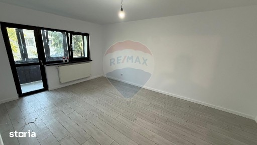 Apartament cu 3 camere B.dul Bucuresti