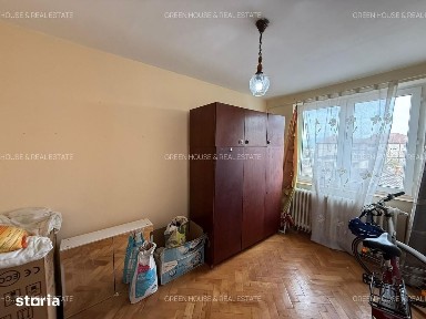 Apartament 3 camere, zona Progresului