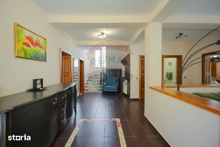Casă cu 5 camere de vânzare, în Sânmartin - lângă Pădurea Felix