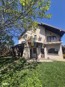 Vila MODERNA, P+1+M, constructie 2011, teren 1145 mp Cazasu