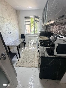 Apartament cu doua camere decomandat Alexandru cel Bun 60 mp