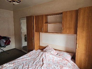 De închiriat apartament cu 2 camere, decomandat - Centrul orașului