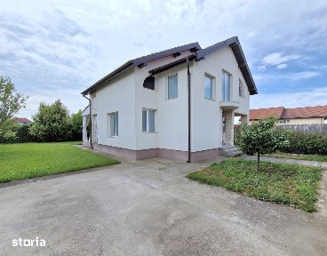 Proprietar- Vând casă Santandrei complet mobilată/utilată, zonă f bună