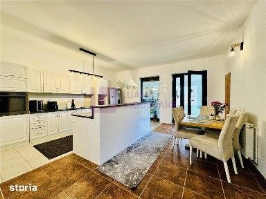 Casa pe un singur nivel Sura Mare | teren 701 mp | 2 constructii | vid