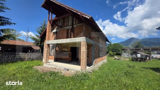 Casa de vanzare, 4 camere, 142,50 mp - Bistrita