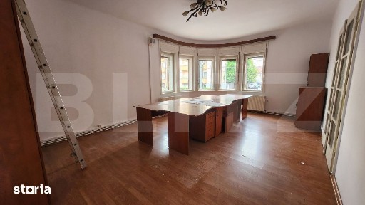 Spatiu Birou de Inchiriat, 140 mp Utili, zona Centrala