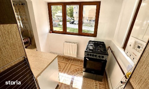 Apartament 2 camere semidecomadate parter