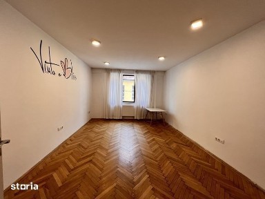 Apartament ultracentral pentru Birouri