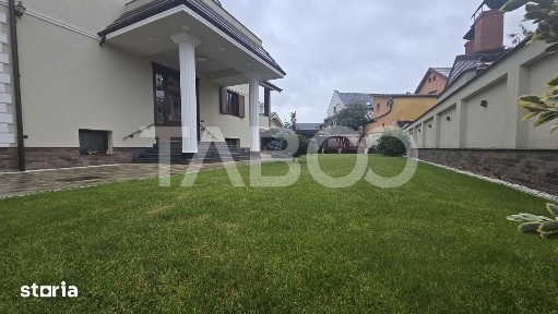 Casa individuala de vanzare 294mpu 10 camere teren liber 530mp Lupeni