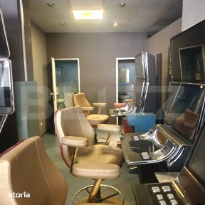 Sala de joc, 74 mp, zona Gara Mare