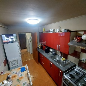 De vanzare 4 camere/97 mp utili/Scoala 10/Focsani/et 3/4