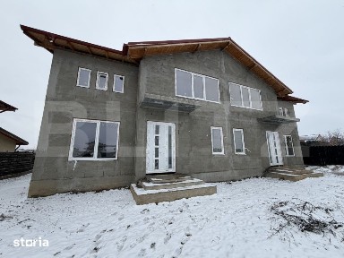 Casa duplex la rosu C1+C2, 302 mp utili, 500 mp teren