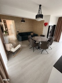 Penthouse de vanzare, 165 mp, terasa circulara de 85 mp