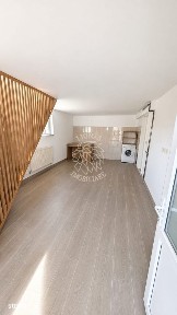 Apartament 2 camere 50 mp-2 bai-curte-parcare-Zona C. Moldovei