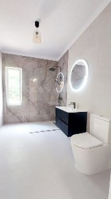 Casa Premium la cheie, singur în curte, 3 dormitoare, living + bucatarie, 2 bai