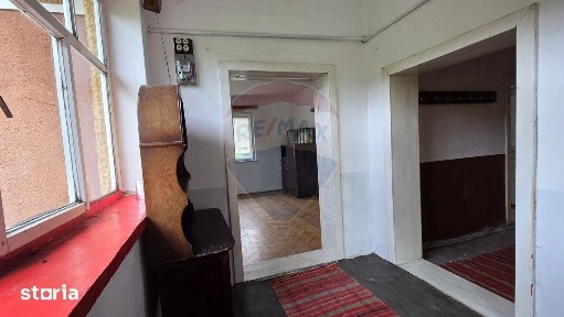 Casă cu 3 camere de vânzare Teleac