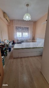 Apartament de vanzare, cu 3 camere, 61 mp, zona semicentrala