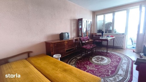 Apartament 3 camere, 2 bai in Deva, zona Gojdu