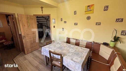 Casa 3 camere decomandate 90mp utili +teren 151 mp in Sura Mare