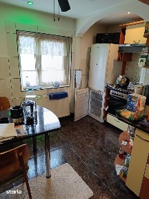 Apartamemnt 3 camere C.R.Vivu