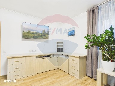 Apartament cu 2 camere de vânzare în zona Titan