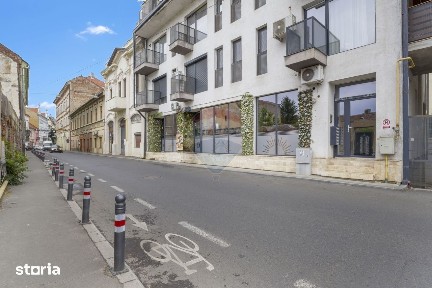 Spațiu comercial de inchiriat in zona Centru,Arad