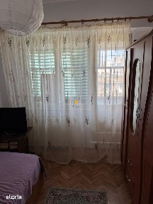 Apartament de vanzare 3 camere Bl Unirea