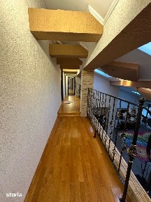 Casă deosebită în zona centrală, mobilată, utilată la standarde înalte