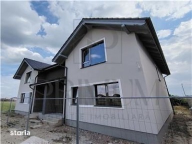 Duplex foarte spatios - 3 bai - 2 dormitoare matrimoniale