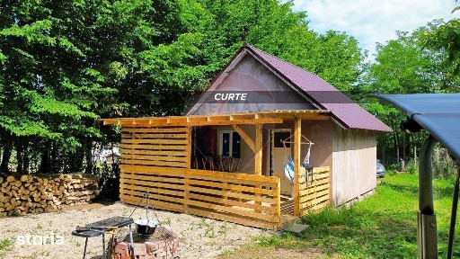 De vânzare cabană cu teren în zona Remetea Chioarului