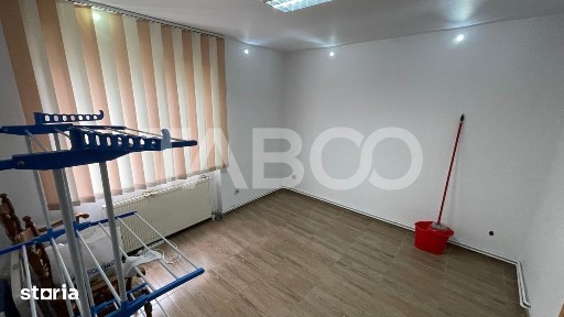 Spatiu 100 mp zona Milea pretabil farmacie birouri sau servicii