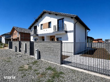 Duplex 3 dormitoare + 2 bai - 93 mp/utili - 175.000 €