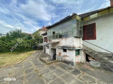 Casa cu 4 camere 900 mp teren in zona parcul Sub Arini din Sibiu