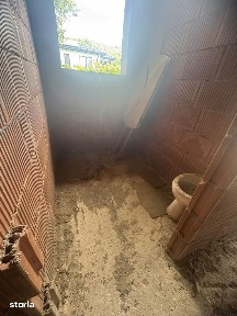 Casa la rosu - Valea Ghinzii + 5 ari teren