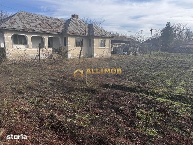 Casa batraneasca si 1500 mp teren, doua deschideri - Fulga, Prahova