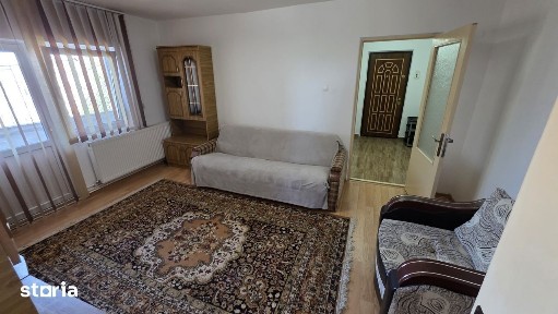 Vand ap cu 2 camere mobilat si utilat str. Flacara