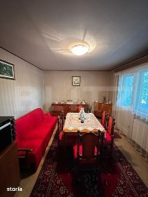Apartament cu 3 camere, decomandate, boxa, centrala, zona Primaverii