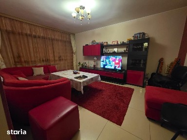 3 camere,decomandat, Piata Brotacei ST-uri 145000 euro