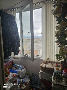 Garsonieră Tractorul, B-dul 13 Decembrie, 2 lifturi noi.