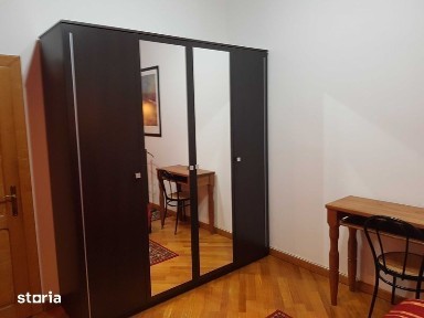 Inchiriez apartament