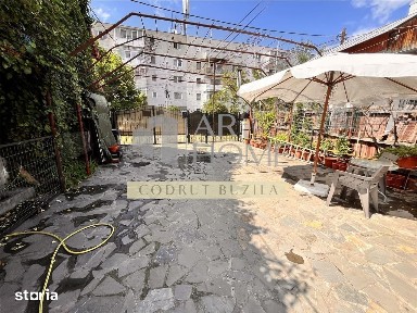 Vila P+1E+M, 5 camere, teren 248 mp, zona Malu Rosu, Ploiesti