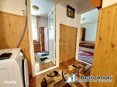 2 camere, etaj 1, 42 mp, boxa subsol, mobilat si utilat, Micro 14