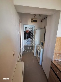 Apartament cu3 camere, 68 mp,zona Vlaicu