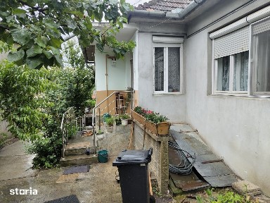 Casă individuală 180 mp + 800 mp teren/livadă - Sărmașu, jud. Mureș