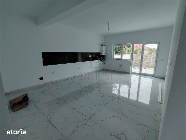 Duplex pe plan - canalizare - 4 camere